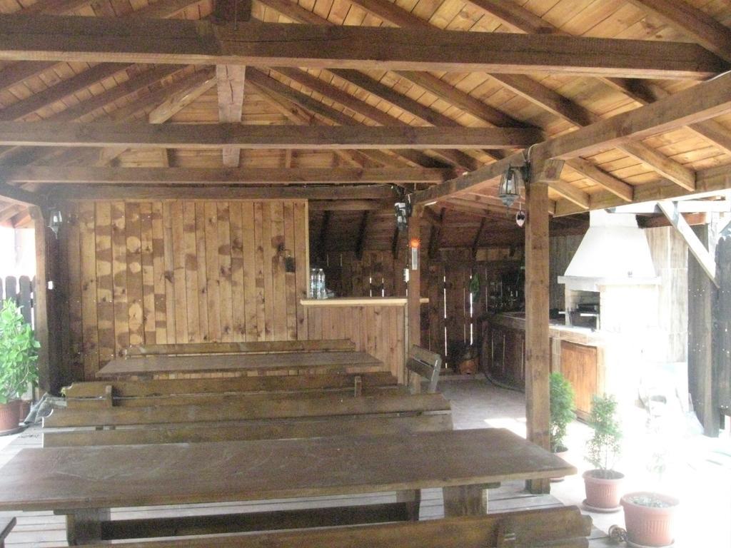 Guest House Chinar 08 Kirkovo  Buitenkant foto
